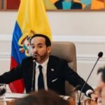 Gobierno lanza plan de choque para recuperar sistema de salud colombiano